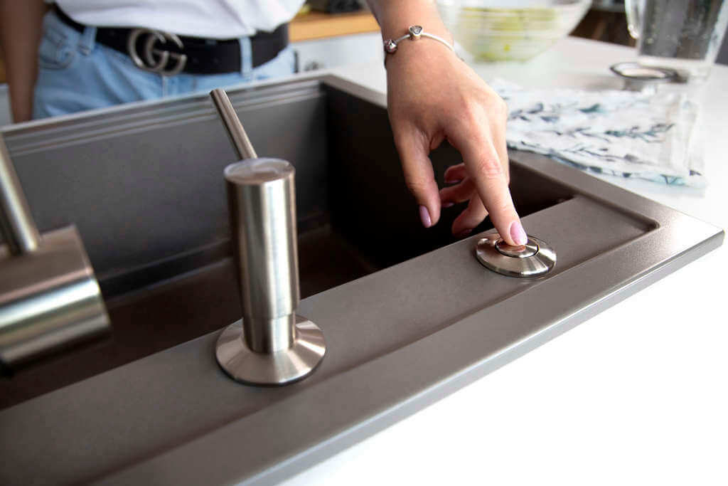 Пневматическая кнопка для измельчителя SW-01-LG (4996042)