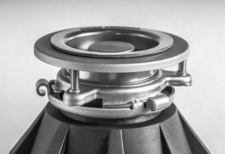 Измельчитель пищевых отходов Bone Crusher BC 910 (910 DX-Black)