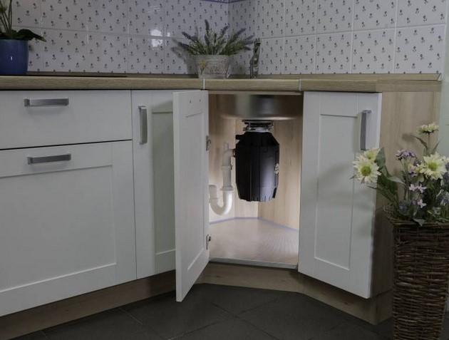 Размещение BC 910 под мойкой