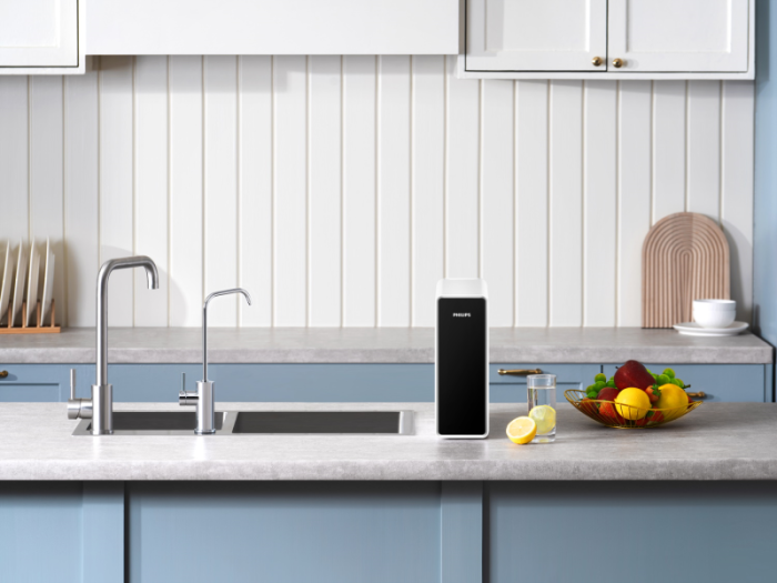 Пример настольного размещения PHILIPS AUT4030R400/10