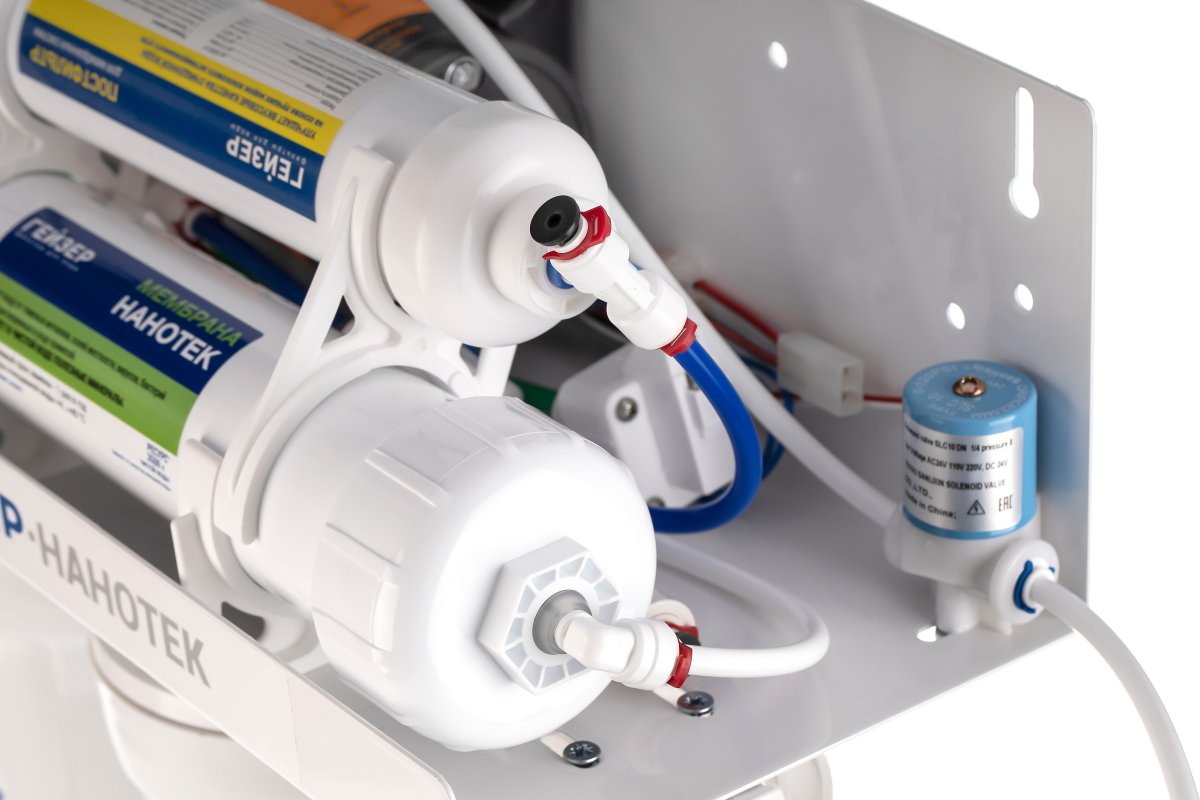 Проточный питьевой фильтр Гейзер Нанотек П (20035)