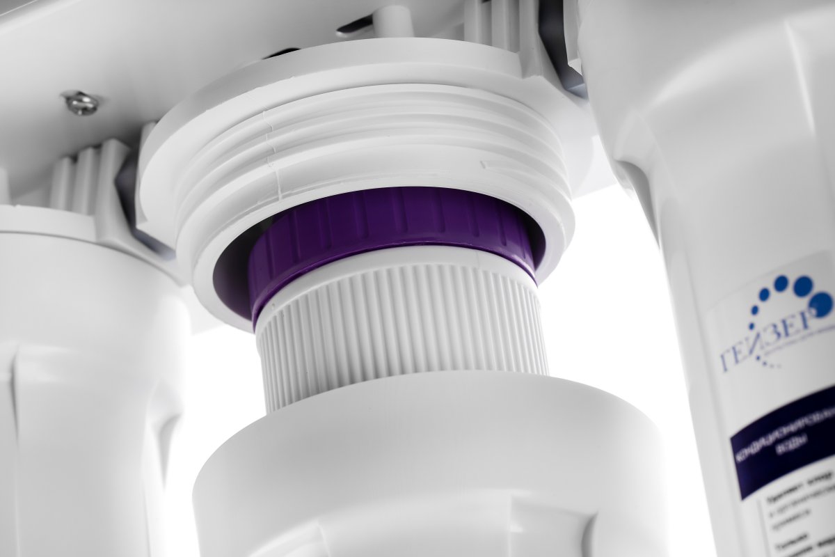 Проточный питьевой фильтр Гейзер Нанотек П (20035)